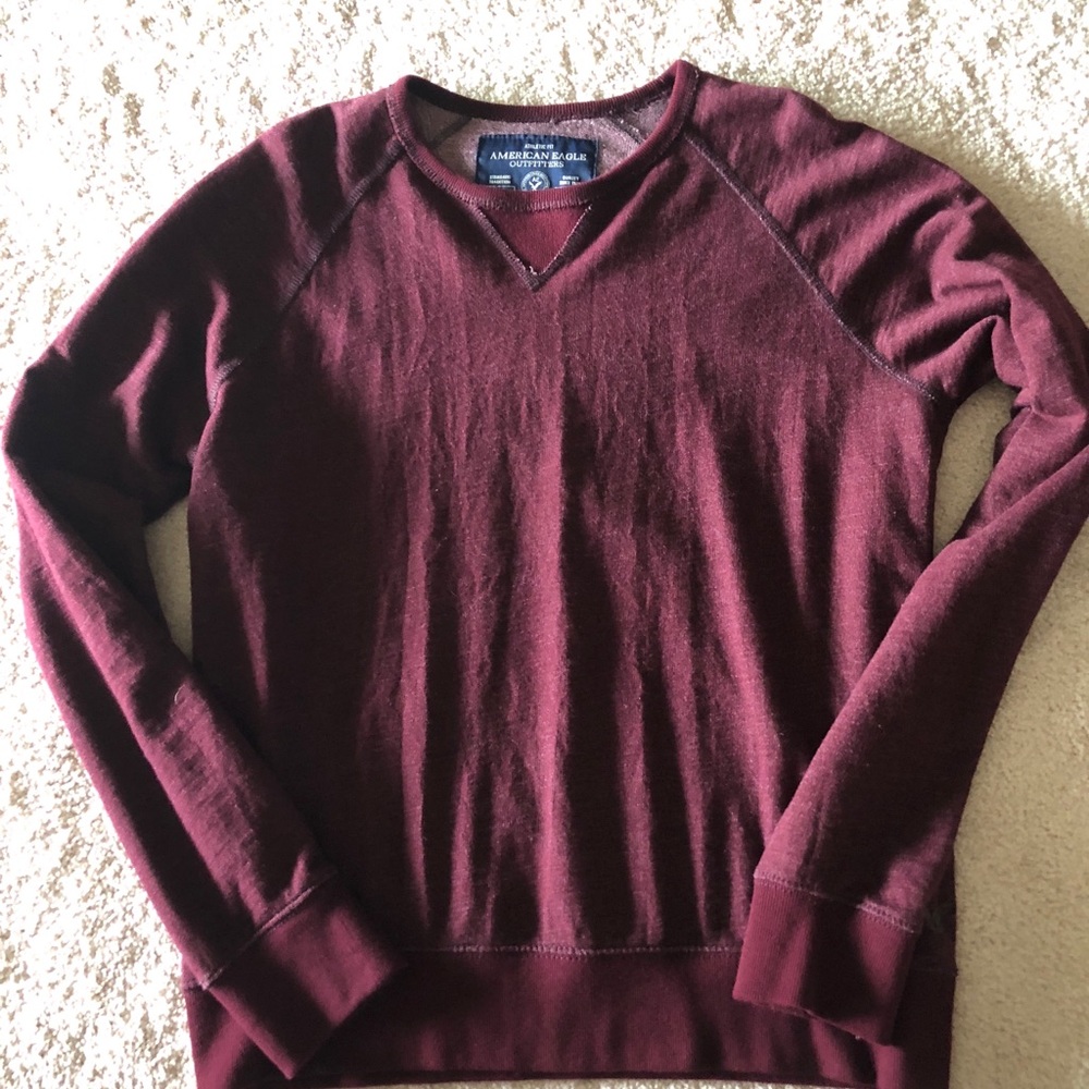 American Eagle sweater